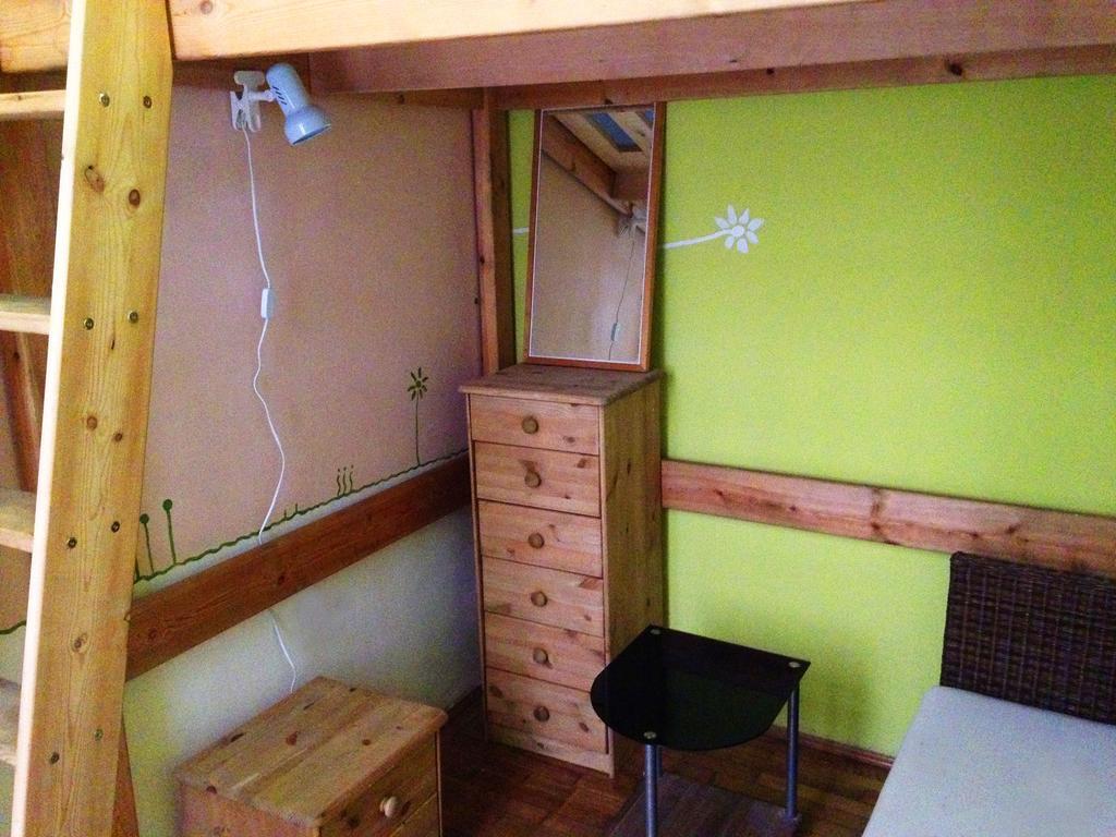 Yolo Hostel Budapest Zimmer foto