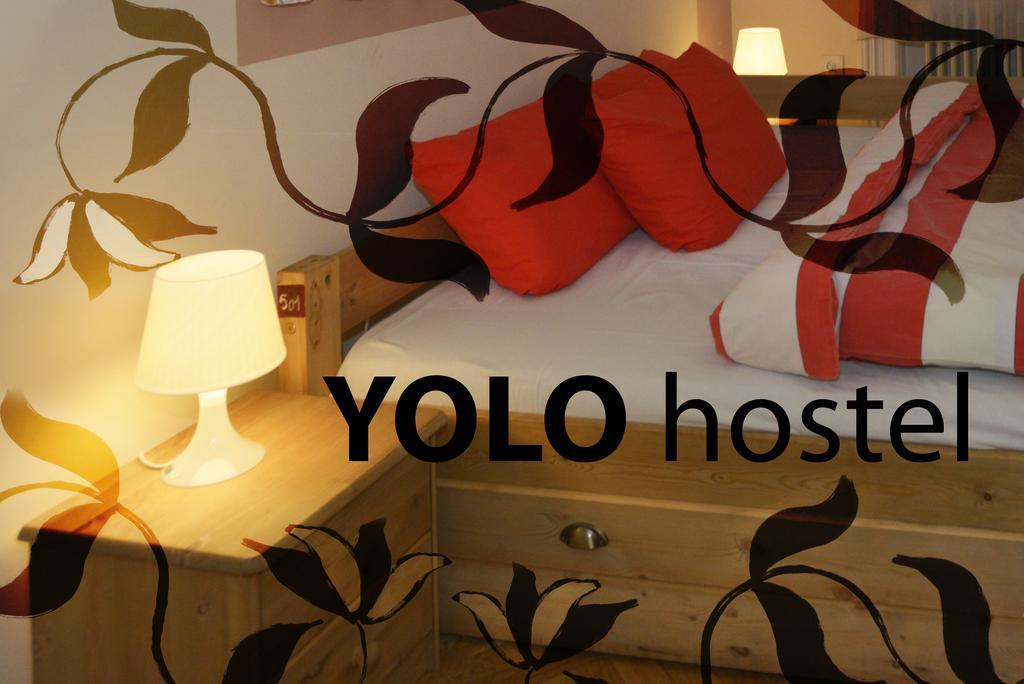 Yolo Hostel Budapest Exterior foto
